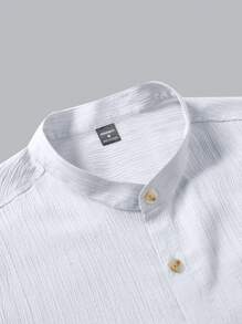 Manfinity RSRT Men's Solid Color Short Sleeve Single-Breasted Shirt And Shorts Casual Suit Men Linen Outfit Summer Wear For Men Men Resort Wear White Beach Outfit For Men Men Linen Shirt And Shorts Set