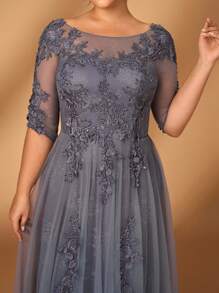 Serin Plus Size Summer Romantic Elegant Gorgeous Gray Lace Splicing Mesh Round Neck Three-Quarter Sleeves Luxury Applique Design A-Line Hem Suitable For Dinner Date Dance Bachelorette Party Music Festival Holiday Wedding Event Evening Dress Bride Mother Dress
