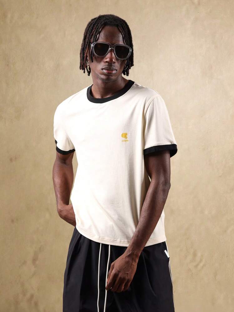 T-shirt rétro avec petit logo