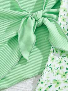 SHEIN Vintaside Kids 青少年女孩度假休闲纯色抽绳上衣和小碎花吊带裙两件套