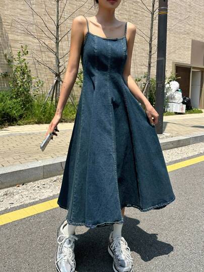DAZY 女式夏季长款牛仔吊带背心连衣裙，后腰细节设计