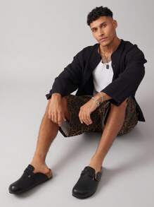 SHUZIA Men's Comfortable Arch Support Buckle Strap Round Toe Cork Footbed Clogs For Christmas - Black - View 6