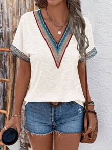 EMERY ROSE Women's Summer V-Neck Lace Patchwork Vacation T-Shirt - Apricot - View 5