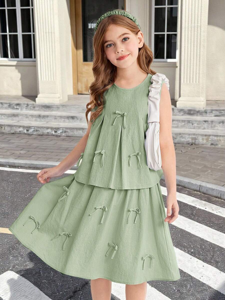 SHEIN Tween Girl Casual Solid Color Round Neck Sleeveless Top & Mini Skirt 2Pcs Set - Mint Green - View 1
