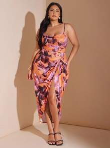 SHEIN BAE 大码女式加大夏季常规/节日/约会/派对V领开衩拼色扎染印花连衣裙/万圣节大码服装/婚礼宾客礼服 - 彩色 - 查看 7