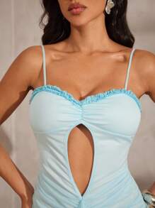 Hauture Damen Sommer sexy hellblaues glänzendes transparentes Mesh Maxikleid mit Ausschnitt vorne und Rüschensaum