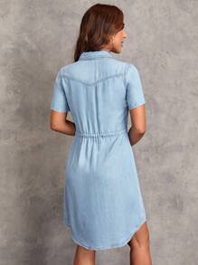 SHEIN LUNE 女式休闲水洗前扣抽绳腰部牛仔效果连衣裤 - 淺色水洗藍 - 查看 2