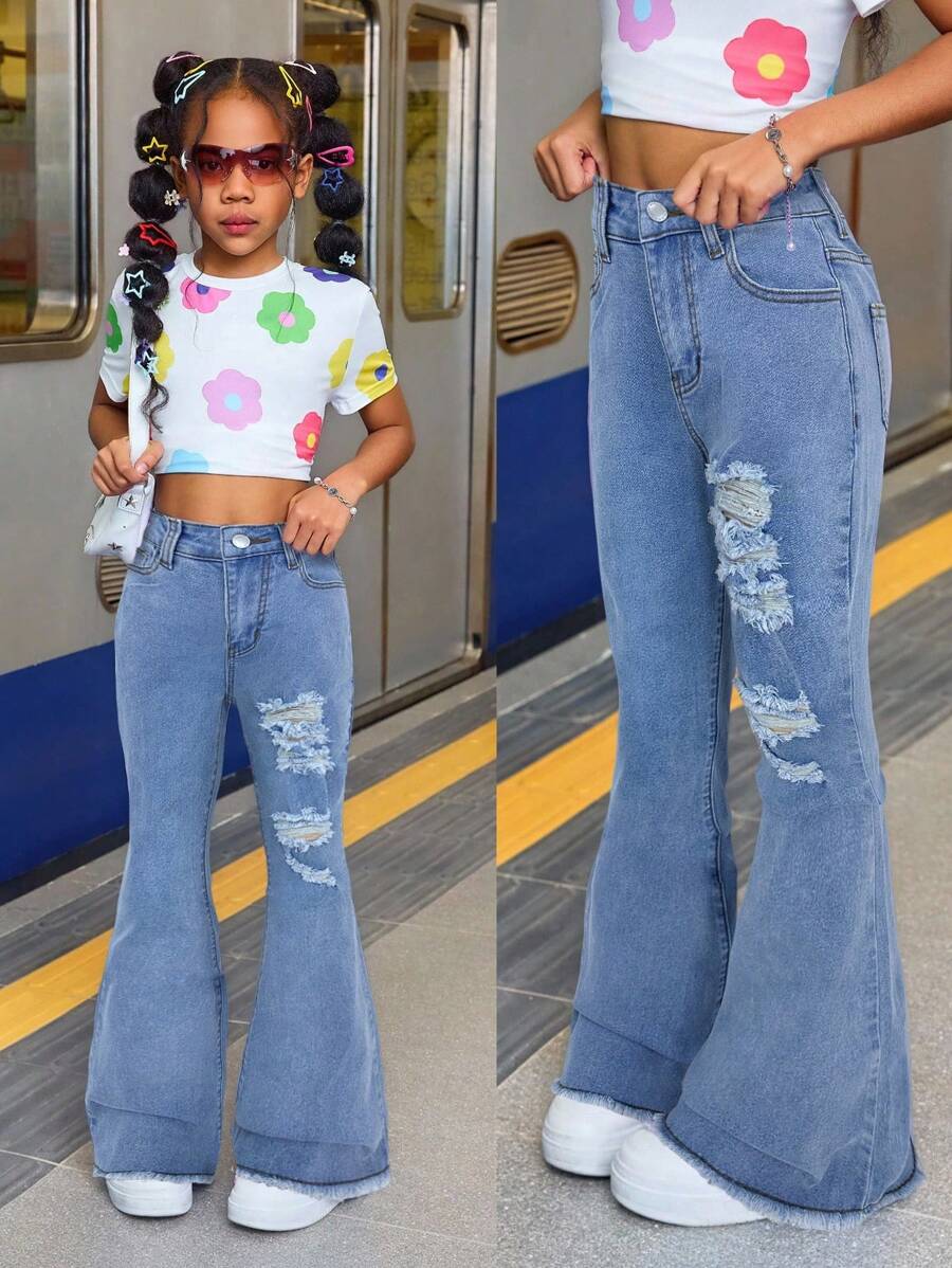 SHEIN Tween Girl Summer Holiday Raw Hem Lilac Washed Ripped High Stretch Cotton Soft Flare Jeans , Summer Vacation Beach Concert Rave, Girls Bell Bottom Jeans, Tween Girls Bell Bottom Jeans, Girls Distressed Bell Bottom Jeans, Tween Girls Medium Wash Bell Bottom Jeans, Girls Wide Leg Jeans Fall Winter - Light Wash - View 1