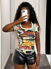 Slaydiva 2025新款夏季休闲街头运动音乐节热卖常规款方领短袖收腰褶皱全幅复古报纸人像印花杏色女士T恤 - 彩色 - 查看 6