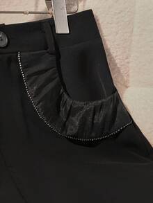 Seusyu Solid Color Frilled Pocket Elegant Chic French Style Summer Shorts