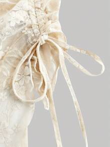 SHEIN MOD 杏色露肩收腰开衩下摆女式吊带背心