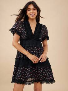 WESTFADE 花卉雪纺圆点网眼 V 领短款泡泡袖层叠迷你连衣裙夏季波西米亚牛仔乡村西部演唱会服装纳什维尔度假