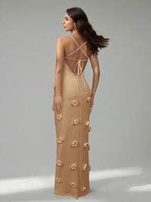 SHEIN Tall 女士 3D 花卉装饰吊带背心连衣裙 - 卡其色 - 查看 2