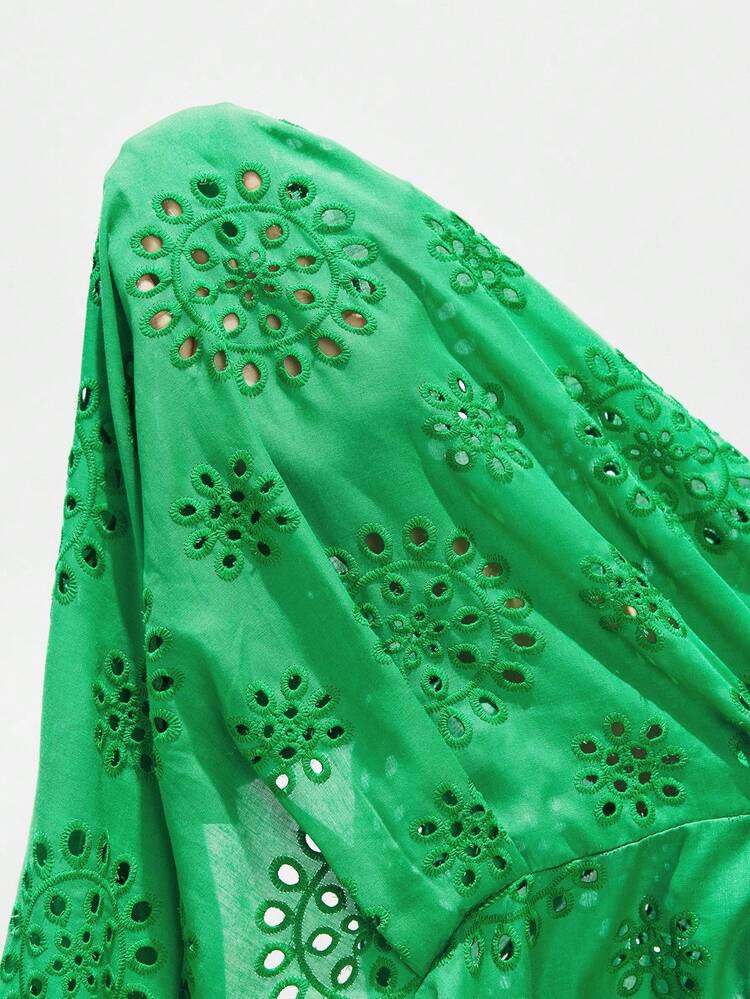 SHEIN Maija 2025 Autumn/Winter Green Modern Urban Elegant Romantic Workplace Practical Commute Business Casual Office Wear, Suitable For Wedding Guests, Outings, Parties, Concerts, Airports, Daily Fashion, Eyelet Embroidery Women Blouse, Suitable For Halloween, Christmas