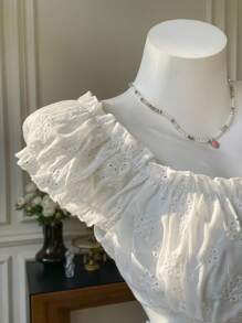 Comfortcana 白色提花梭织衬衫，适合夏季的时尚设计