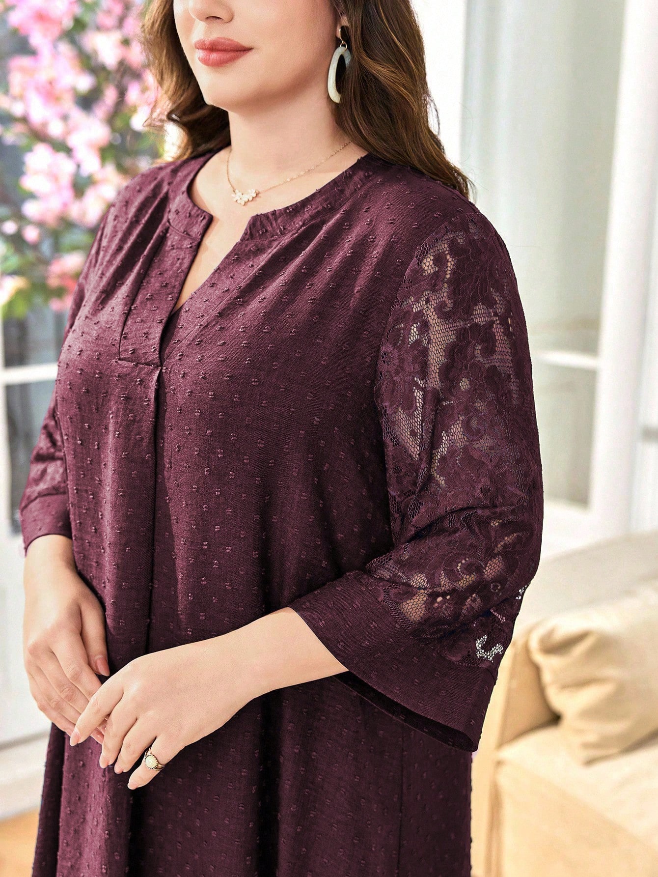 SHEIN Lacomfia فستان عربي فضفاض مريح وفاخر مع تصمي...