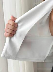 SHEIN Serisse Kids Chaqueta de punto corta de color blanco sólido con botones metálicos, de estilo informal y de diario para niña preadolescente - Blanco - Ver 10