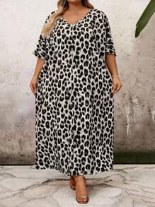 SHEIN CURVE+ Vestido casual suelto de unicolor con cuello en V y manga larga, parches, talla grande, Vestido de leopardo de talla grande, Vestido de animal de talla grande, Vestido de verano de talla grande, Vestido de leopardo de talla grande