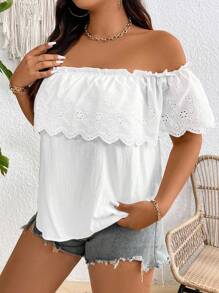 SHEIN PETITE Plus Size Women Off Shoulder Off Shoulder Floral Lace Trim Solid Color Elegant Sexy Blouse, Suitable For Daily Commuting
