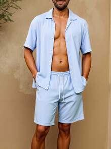 Manfinity Nomadique Men's Casual Bamboo Knit Solid Color Short Sleeve Shirt And Drawstring Waist Pocket Shorts Set, Summer