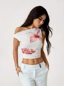 SHEIN PETITE Floral Print Ruffle Asymmetric Collar Cropped Sleeveless T-Shirt - White - View 1