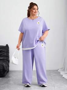 SHEIN CURVE+ Plus Size Women 2Pcs Set, Casual Loose Print Top And Wide Leg Pants Suit
