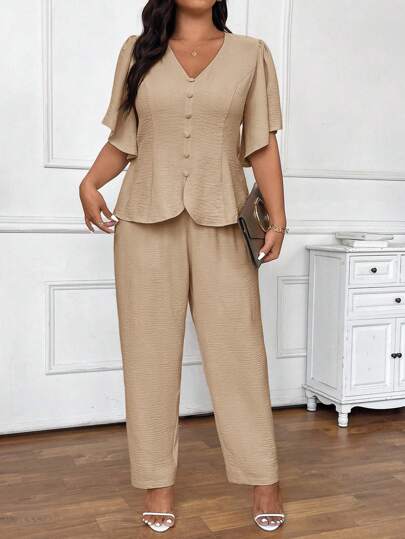 SHEIN Frenchy Plus Size Summer Simple Solid Color Textured Button Decor Top And Pants Set,Business Casual Woman,Holiday Outfits For Women In Fall/Winter
