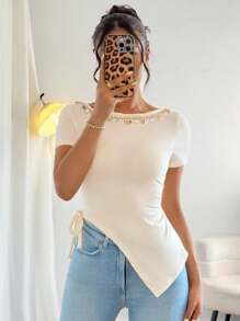 Chiquease T-shirt tricoté avec garniture de col frangée, ornement de ruban de coquillage - Nude - Voir 1