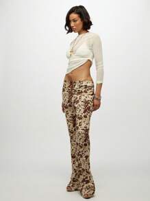 SUMWON WOMEN Flare Jeans Cow Print High Rise Western Boho Festival Lace Up Front Denim Pants Fall Winter Fashion Bell Bottom Y2K Retro Style - Multicolor - View 4