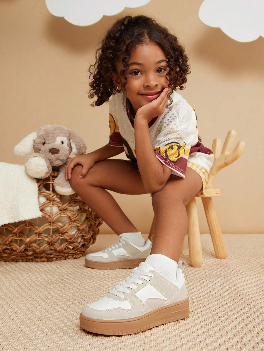 Mini mi Must Have Kids' In Timeless Beige & White Gum Sole Court Sneakers–Retro Street Vibe, Comfy Everyday Fit For School-Ready, Sporty & Sleek