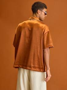 Musero 男士真丝短袖立领刺绣品牌细节衬衫纽扣前袋夏季假日休闲