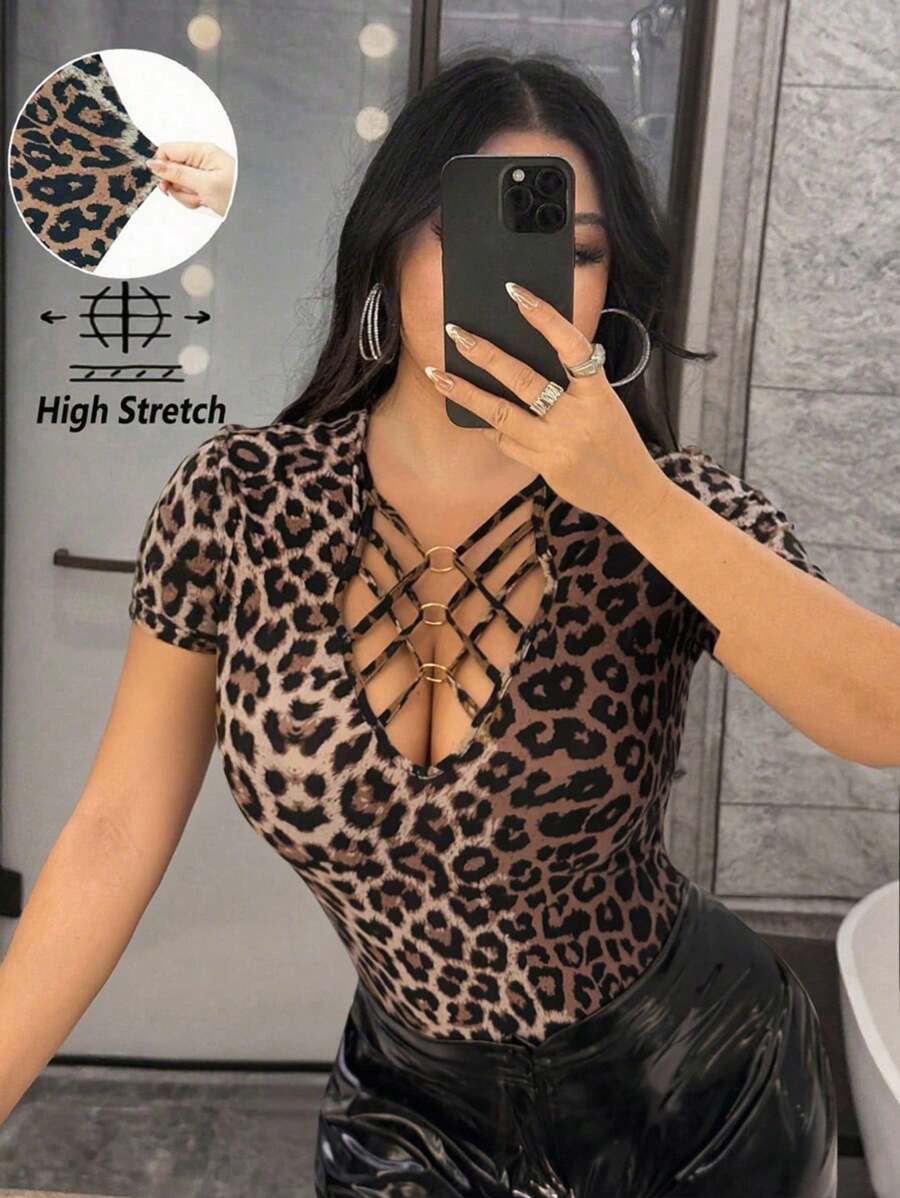 Rafferiza Women's Elegant Business Casual Comfortable Vacation Travel Sexy Contrast Leopard Print Office Old Money Style 2025 Spring Summer Autumn New Women Tops Going Out Party Dating Sexy Hollow Cross Straps Asymmetrical Collar Metal Ring Button Short Sleeve T-Shirt - Coffee Brown - View 1