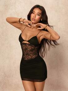 SHEIN PETITE Đầm ôm body mini hở lưng khoét sâu ren gợi cảm mới cho buổi tiệc, váy mùa hè dành cho nữ - màu đen - Xem 5