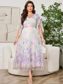 SHEIN Clasi 1 件大码女式夏季优雅花卉印花 V 领花瓣袖褶饰腰部超长连衣裙，度假风格，大码女式长礼服 - 彩色 - 查看 9