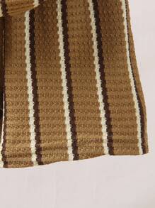 SHEIN 2件套男童圆领条纹印花短袖T恤和短裤，休闲