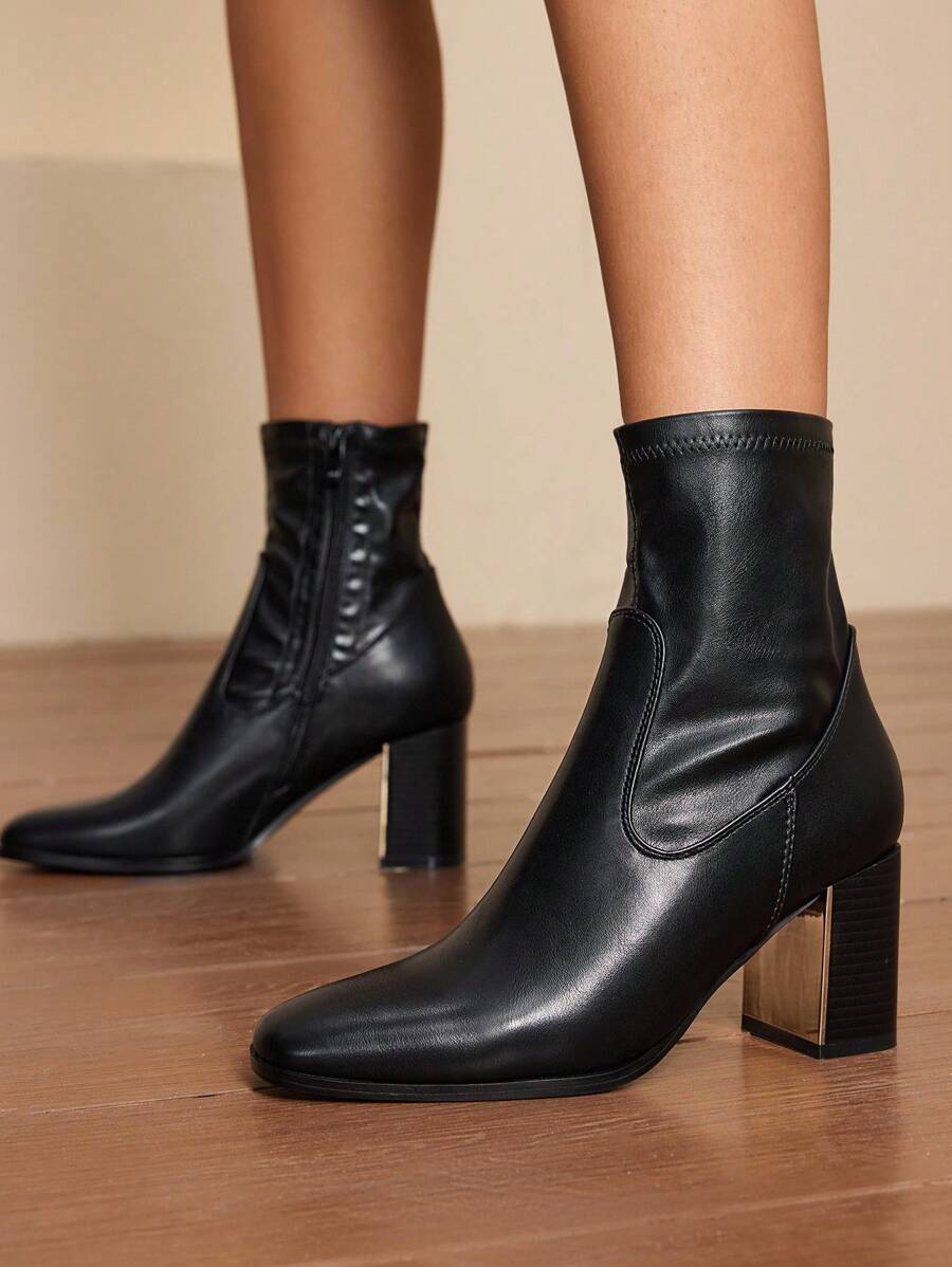 Daringsoles Women's Fashion Black All-Match Versatile Chunky Heel Ankle Boots - Black - View 1