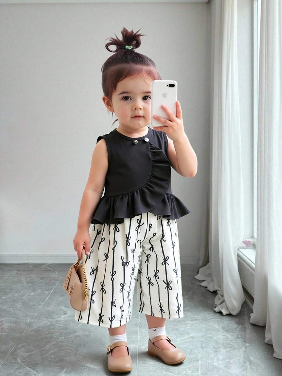 SHEIN Playful Pals 女宝宝蝴蝶结黑白花卉印花时尚优雅套装，韩版风格