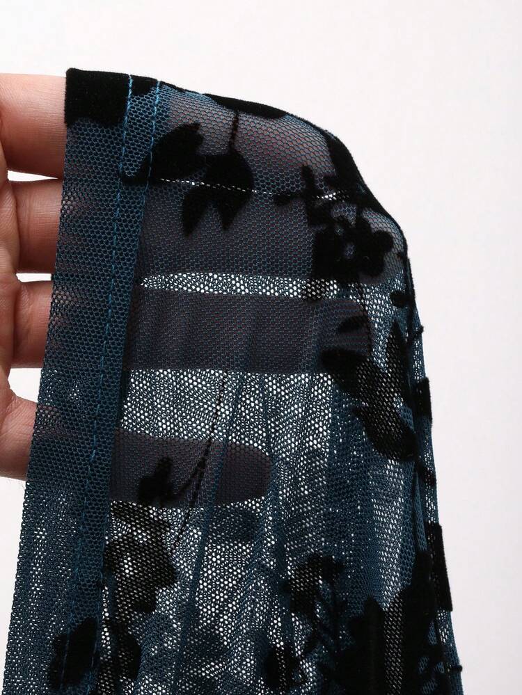 Top à manches longues transparent avec imprimé floral tout-sur-tout, léger pour le printemps, l'été, l'automne et l'hiver. Vêtements pour femmes.