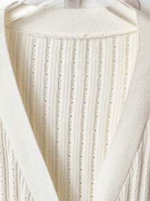 GlowEve CURVE Cárdigan de punto holgado de manga acampanada para mujer de talla grande, ideal para citas románticas - Blanco - Ver 5