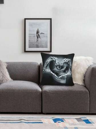 Goth 1 pezzo Cuscino in stile gotico nero con motivo a teschio e cuore. È adatto per creare uno stile di casa, ispirare un'atmosfera alla moda, può essere usato come regalo misterioso e serve come decorazione per la casa.