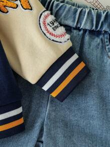 SHEIN 男婴字母徽章休闲棒球夹克，酷炫街头风，适合日常外出、大学、亲子装、派对等场合。男婴棒球夹克、男婴飞行员夹克、男婴棒球夹克套装，秋冬季日常休闲涤纶男婴夹克，下摆收口，常规袖长。 - 彩色 - 查看 6