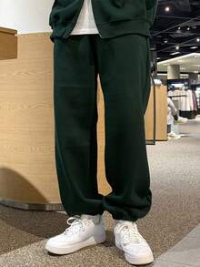 DAZY Men's Solid Green Color Hoodie Hooded Sweatshirt Set, For Autumn - Green - View 4