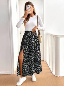 SHEIN Frenchy 女士休闲度假高开叉伞形下摆半身裙，适合夏季，碎花，法式优雅