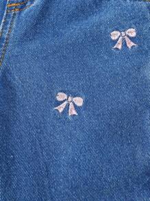 SHEIN 女嬰可愛蝴蝶結刺繡喇叭牛仔褲，鬆緊腰頭，Y2K日系甜美學院風，休閒可愛復古，2025夏季畢業季粉藍色 - 中等水洗藍 - 查看 5