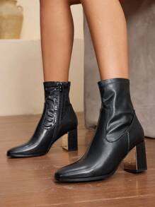 Daringsoles Women's Fashion Black All-Match Versatile Chunky Heel Ankle Boots - Black - View 11