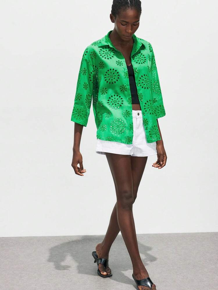 SHEIN Maija 2025 Autumn/Winter Green Modern Urban Elegant Romantic Workplace Practical Commute Business Casual Office Wear, Suitable For Wedding Guests, Outings, Parties, Concerts, Airports, Daily Fashion, Eyelet Embroidery Women Blouse, Suitable For Halloween, Christmas