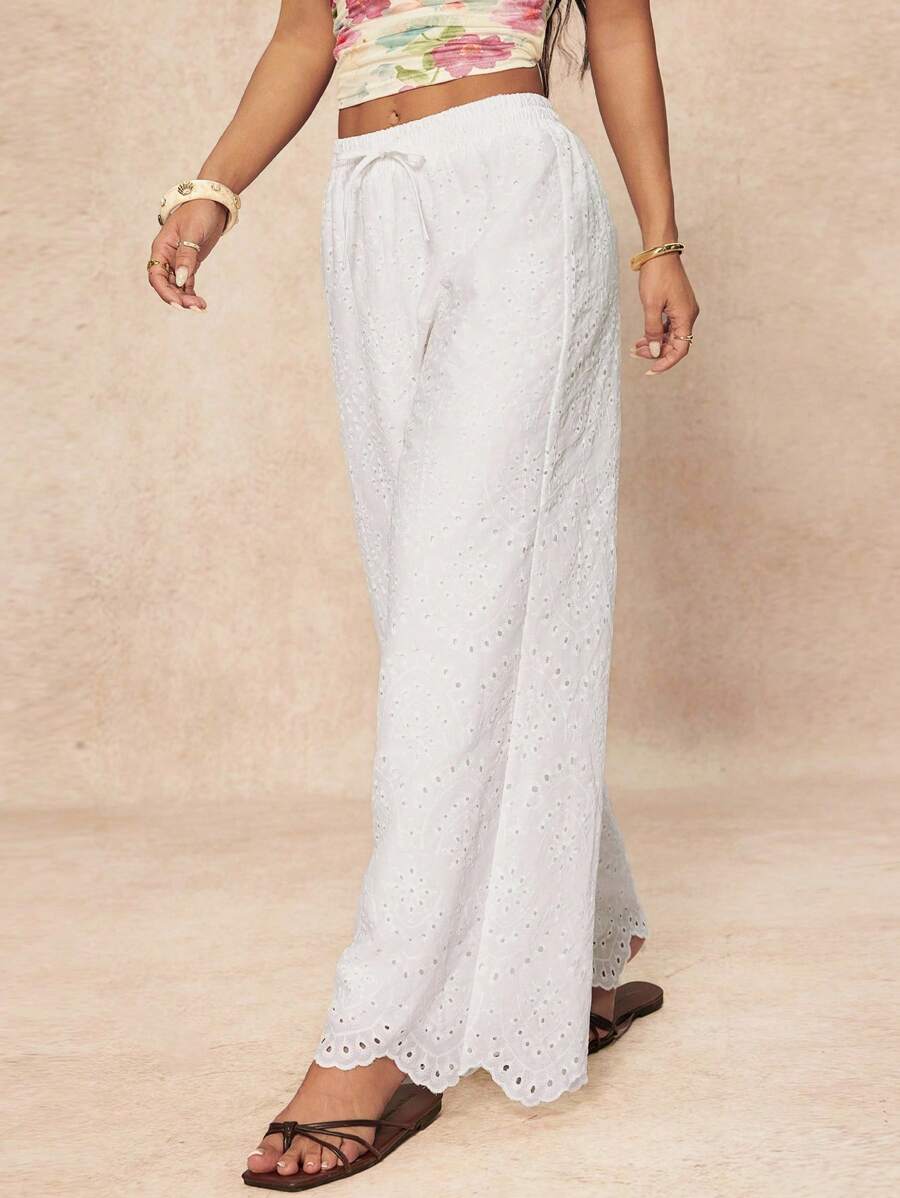 SHEIN PETITE Women Casual Eyelet Embroidery Cropped Pants, Suitable For Vacation And Outdoor, Spring/Summer Boho Chic Rave European Summer - White - View 1
