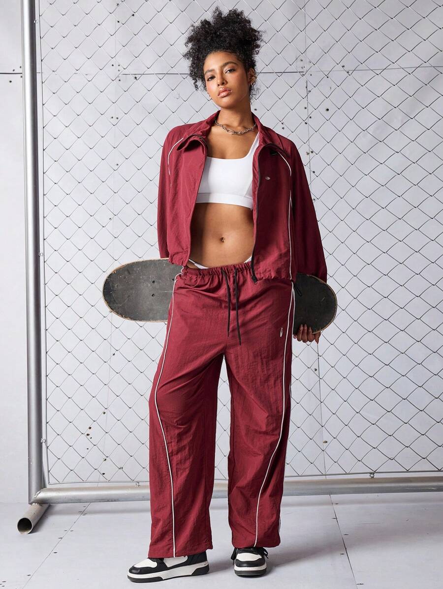 SHEIN Sports Bộ đồ thể thao tập luyện dáng rộng tay Raglan và quần cạp rút cho nữ - Màu Đỏ Sâu - Xem 1