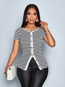 SOLERSUN Women's Elegant Striped Print Round Neck Front Button Short Sleeve T-Shirt (Random Floral) - Black - View 3
