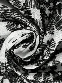 SHEIN Frenchy 大码女式夏季优雅休闲刺绣系带后背荷叶边拼接蓝白衬衫 - 黑色 - 查看 7